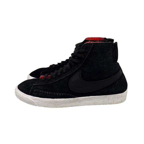 Nike Shoes Nike Blazer Mid Premium Black Suede Red Lined Size Women's 7 - Picture 1 of 5